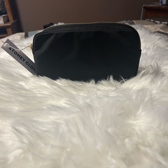 Stoney Clover Cosmetic Bag - Picture 2 of 9